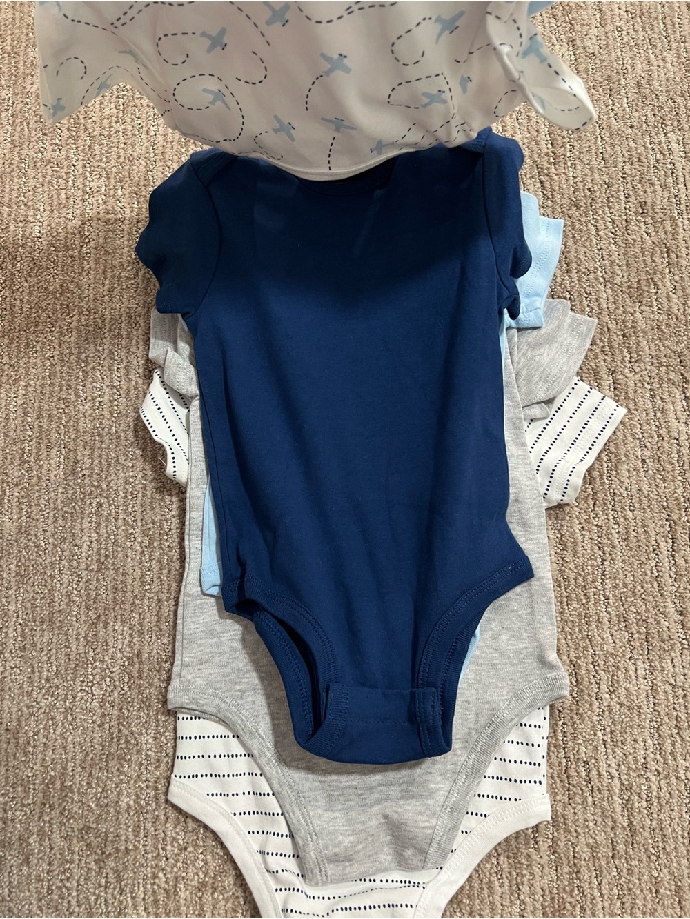 6 pack Rococo bodysuits- 24M - Picture 3 of 6